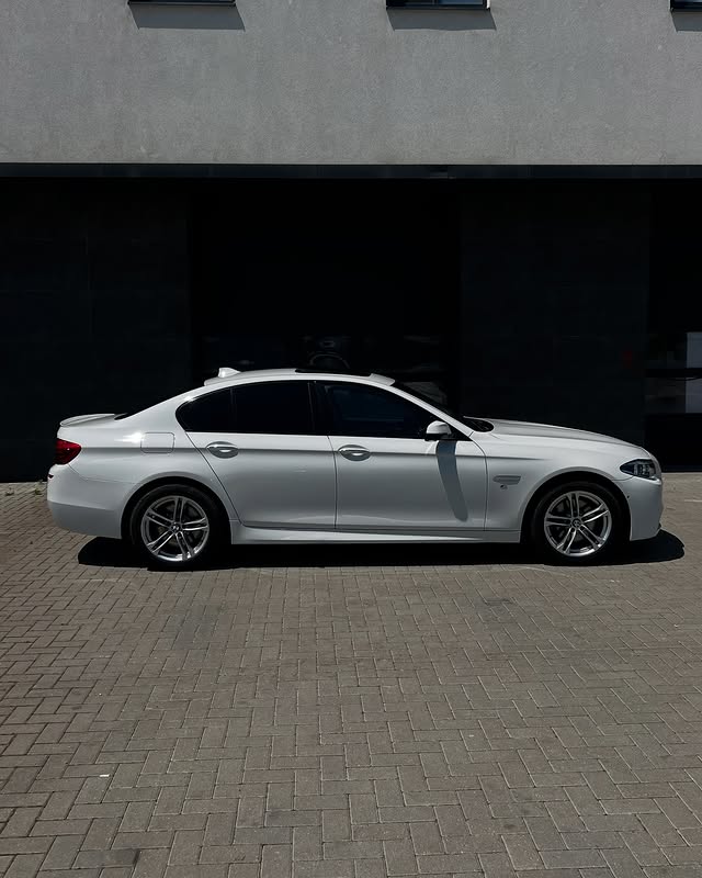 BMW F10 2016 2