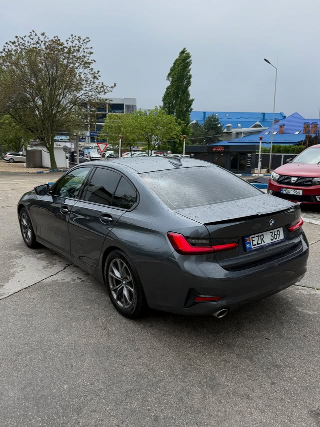 BMW 320 I 2021 3
