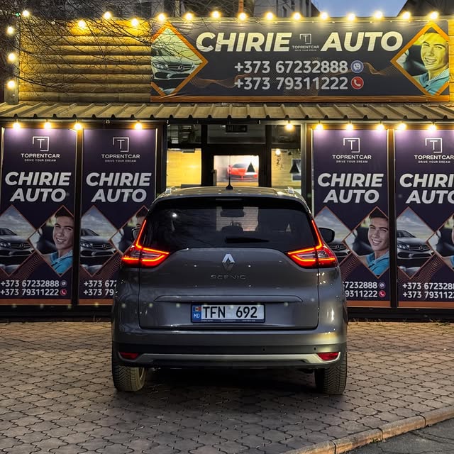 Renault Grand Scenic 2018 3